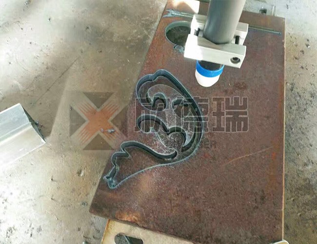 小数控切割机切割效果